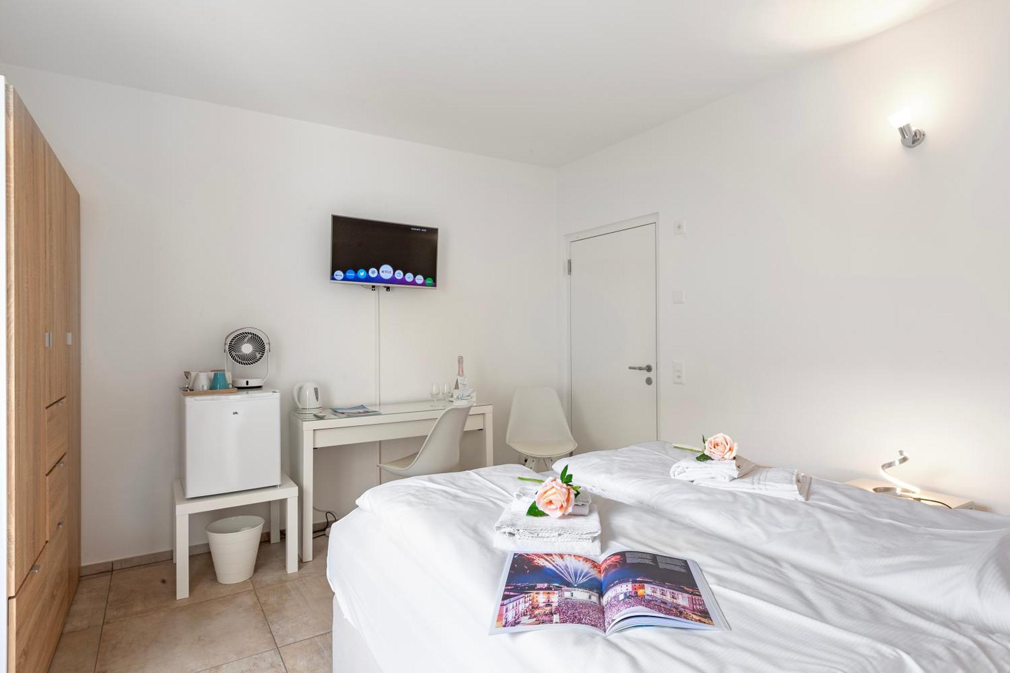 Residenza La Serenata - Happy Rentals Cavigliano Luaran gambar